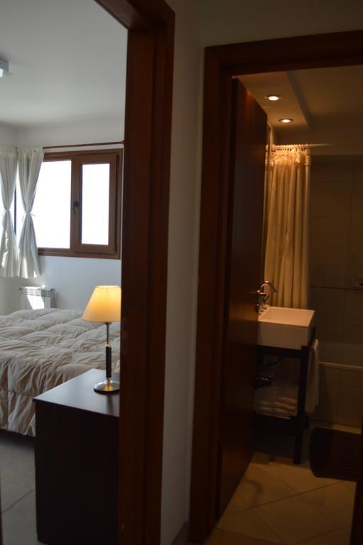 Apartamentos Cardinal Bariloche Oda fotoğraf