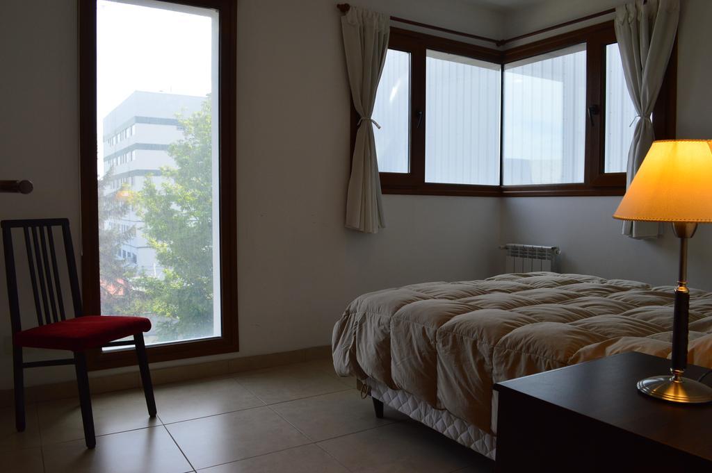 Apartamentos Cardinal Bariloche Oda fotoğraf